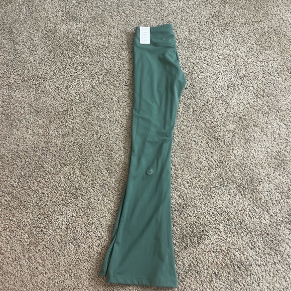 Green new pink flared leggings - Picture 1 of 3